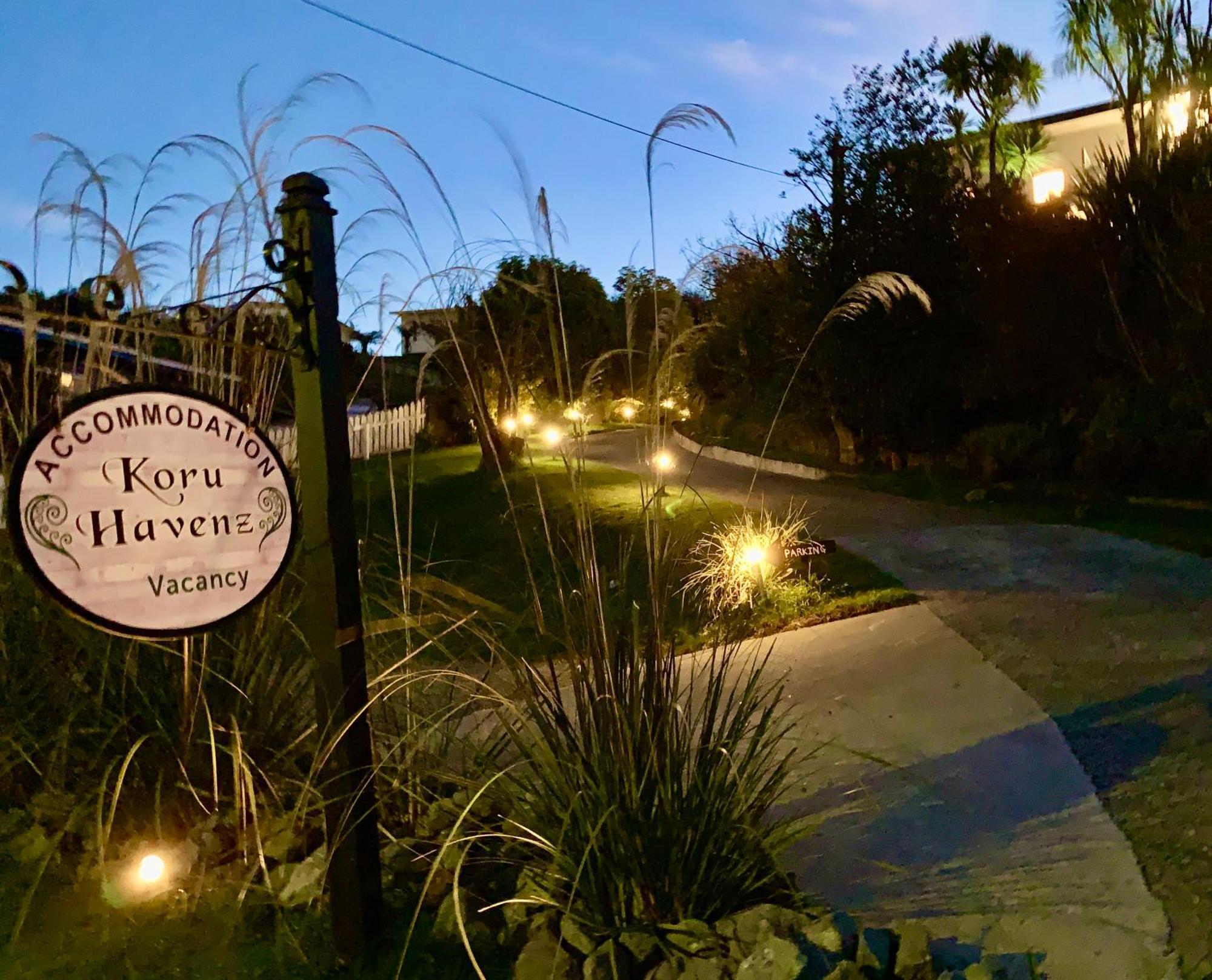 Hotel Koru Havenz Picton Exterior foto